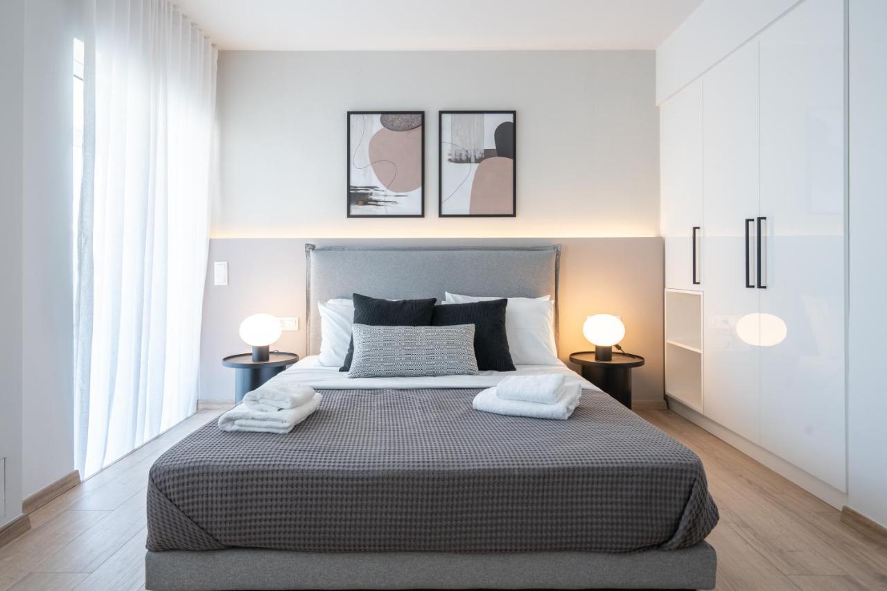 Luxury 4 Bedrooms Apartment Near Flisvos Marina Piræus Eksteriør billede
