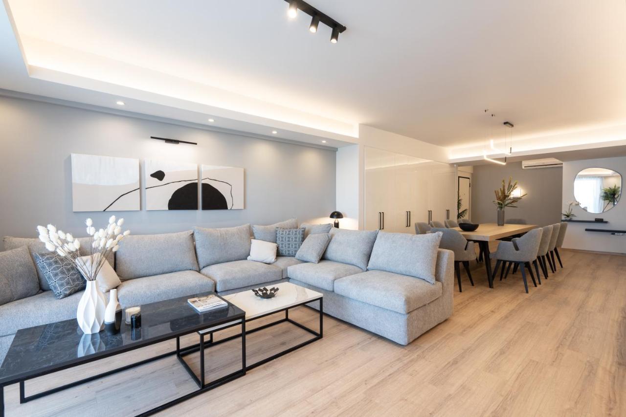 Luxury 4 Bedrooms Apartment Near Flisvos Marina Piræus Eksteriør billede