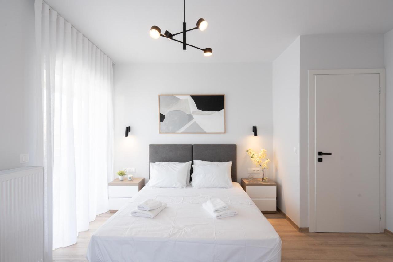 Luxury 4 Bedrooms Apartment Near Flisvos Marina Piræus Eksteriør billede