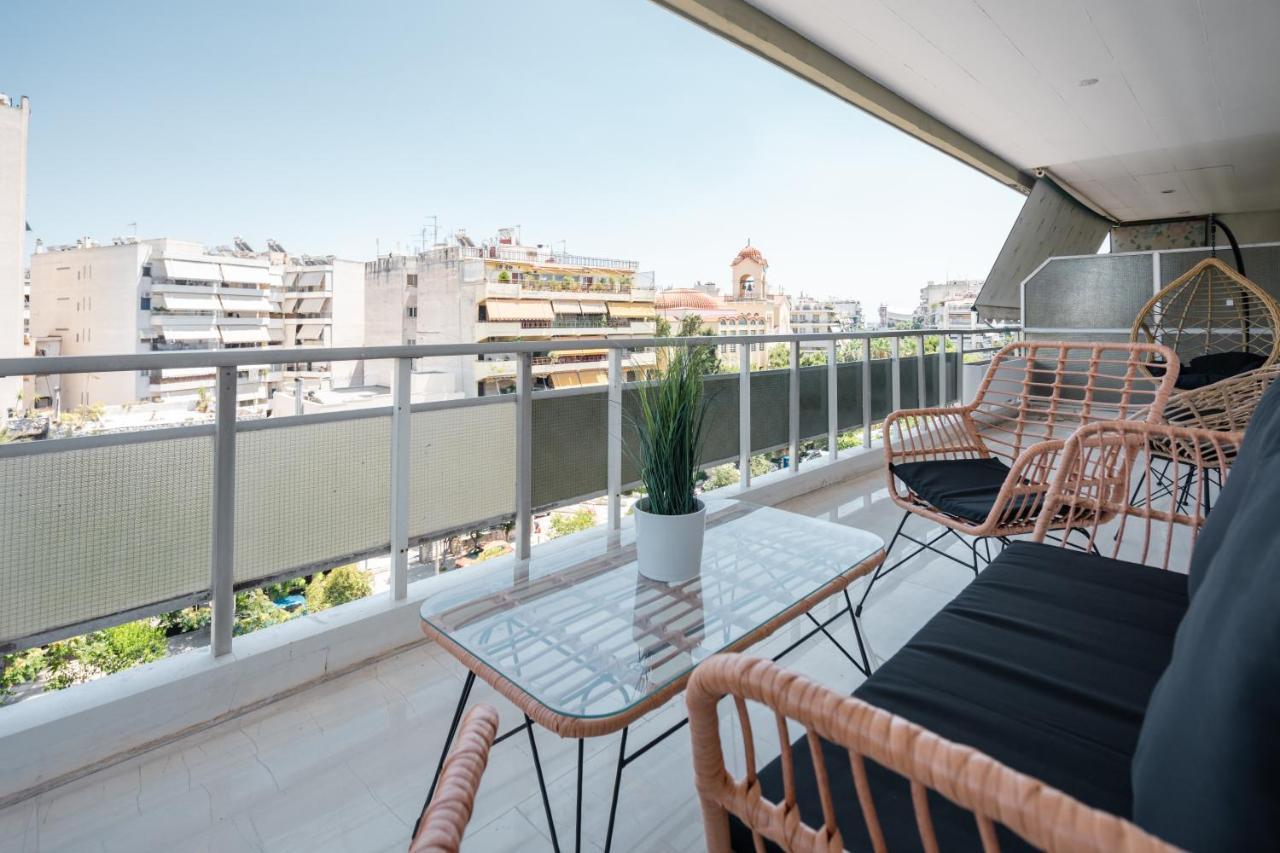 Luxury 4 Bedrooms Apartment Near Flisvos Marina Piræus Eksteriør billede