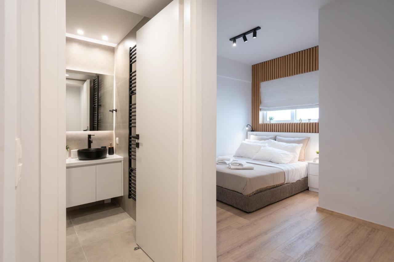 Luxury 4 Bedrooms Apartment Near Flisvos Marina Piræus Eksteriør billede