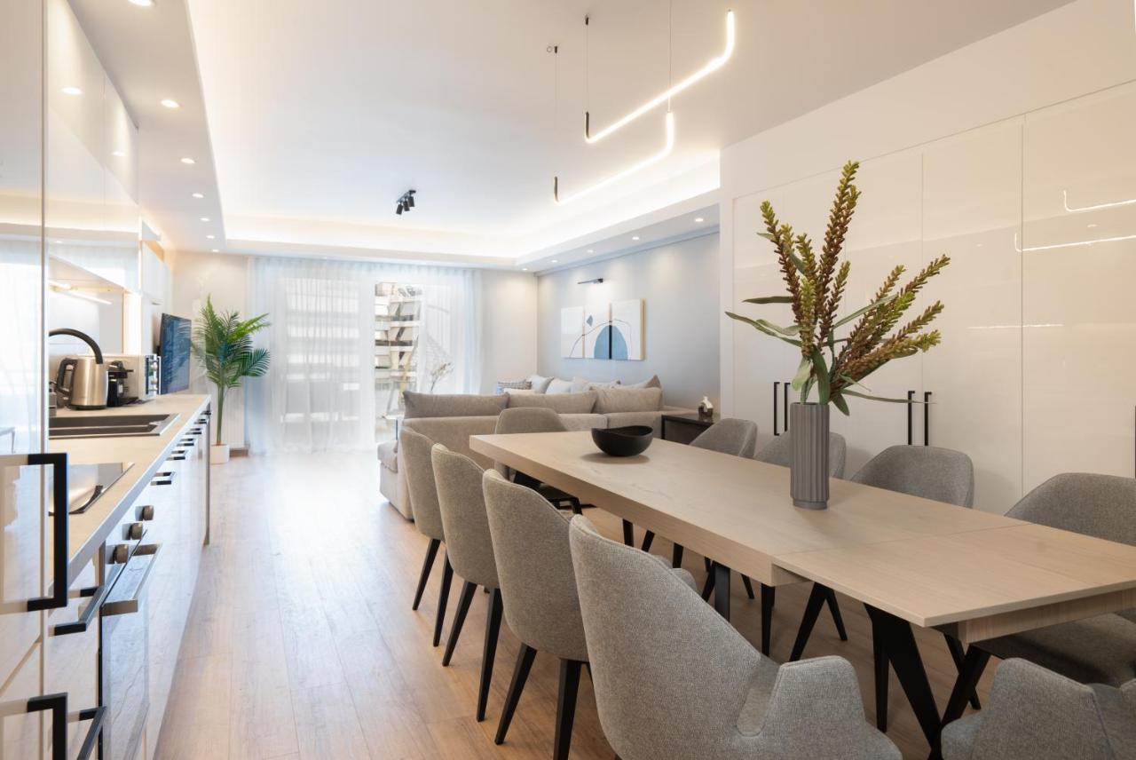 Luxury 4 Bedrooms Apartment Near Flisvos Marina Piræus Eksteriør billede