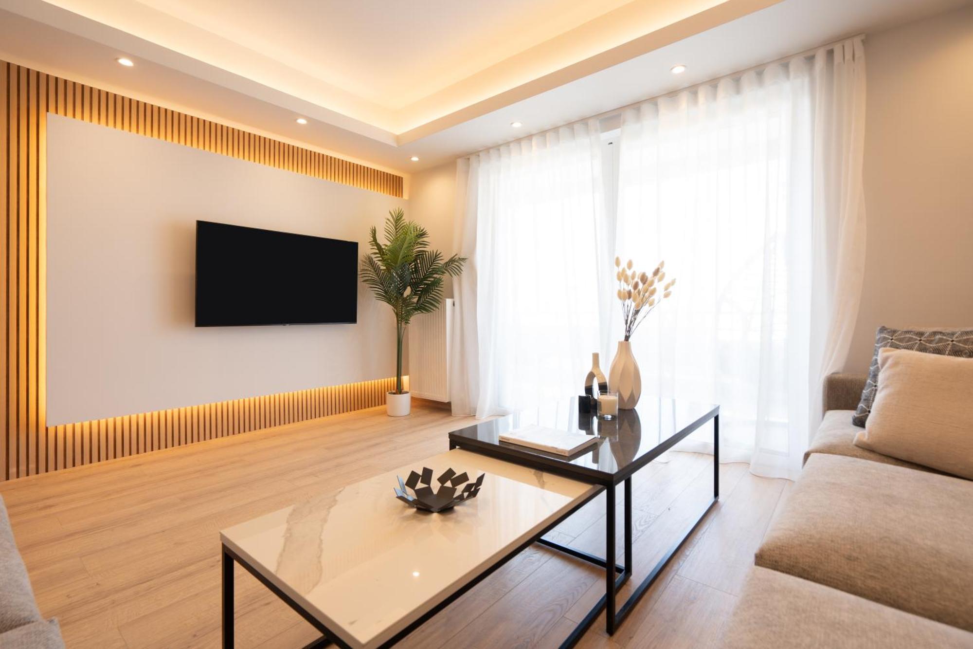 Luxury 4 Bedrooms Apartment Near Flisvos Marina Piræus Eksteriør billede